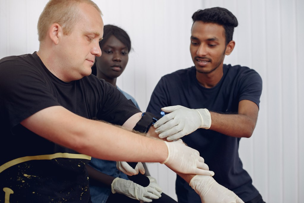 people are practicing medicine